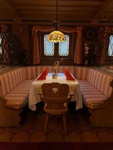 Restaurant Europa gemütliche Sitzecke